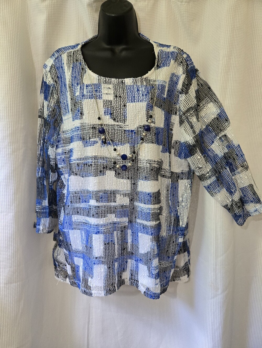 Alfred Dunner Blue, White & Black Patterned Tunic Top